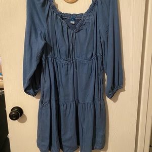 Old Navy size large dress. Worn once for pictures.